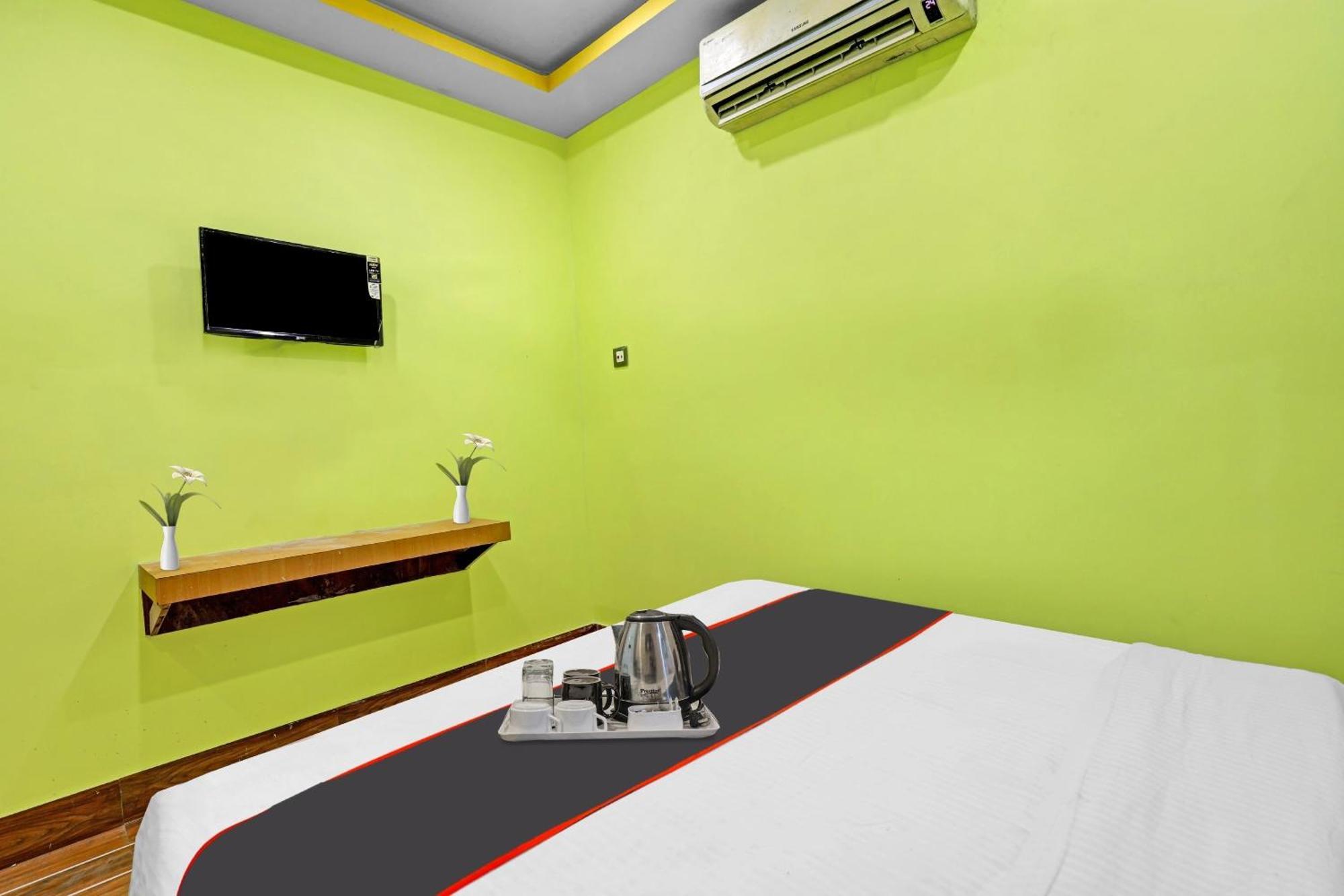 Hotel O Garchuk Market Formerly Trendz Stay Гувахати Екстериор снимка